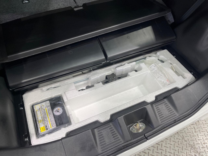 2021 Suzuki Spacia Custom 5AA-MK53S (UW-6a1904636193f)[9]