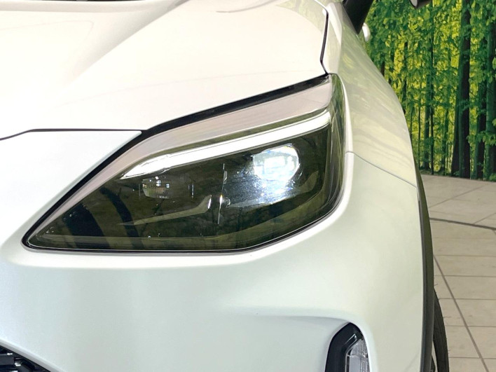 2022 Toyota Yaris Cross 6AA-MXPJ10 (UW-6a190488d926c)[8]