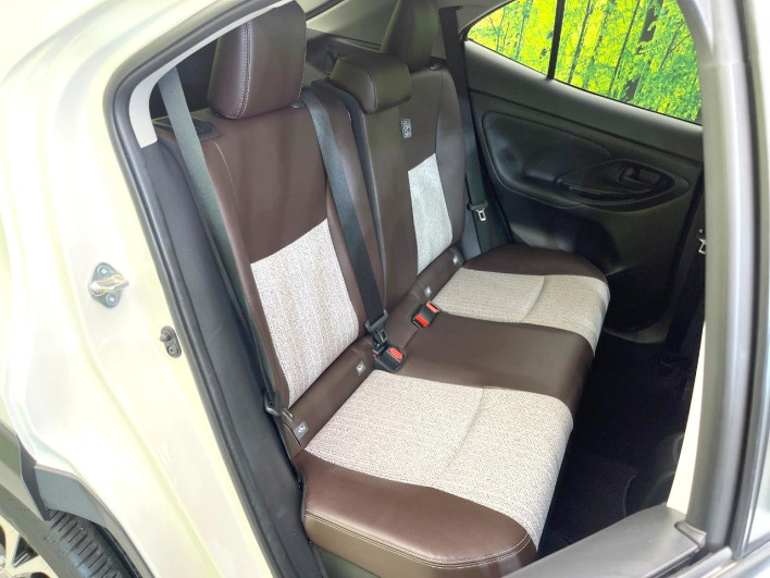 2022 Toyota Yaris Cross 6AA-MXPJ10 (UW-6a190488d926c)[13]