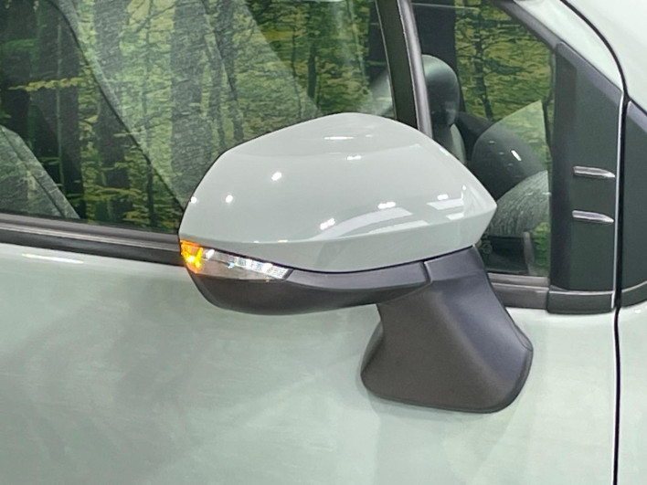 2023 Toyota Sienta 6AA-MXPL10G (UW-6a19049389eda)[8]