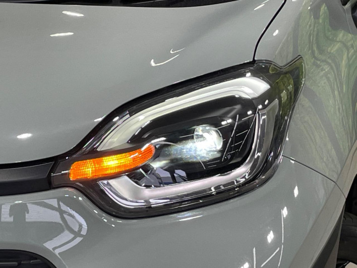 2023 Toyota Sienta 6AA-MXPL10G (UW-6a19049389eda)[9]