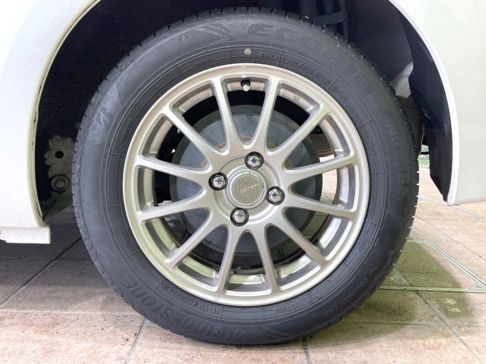 2014 Toyota Spade DBA-NCP141 (UW-6a1904aa95f2a)[18]