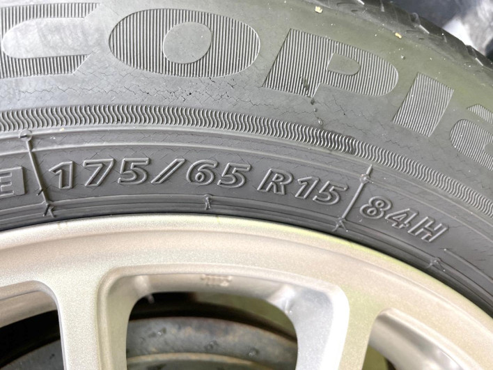2014 Toyota Spade DBA-NCP141 (UW-6a1904aa95f2a)[19]