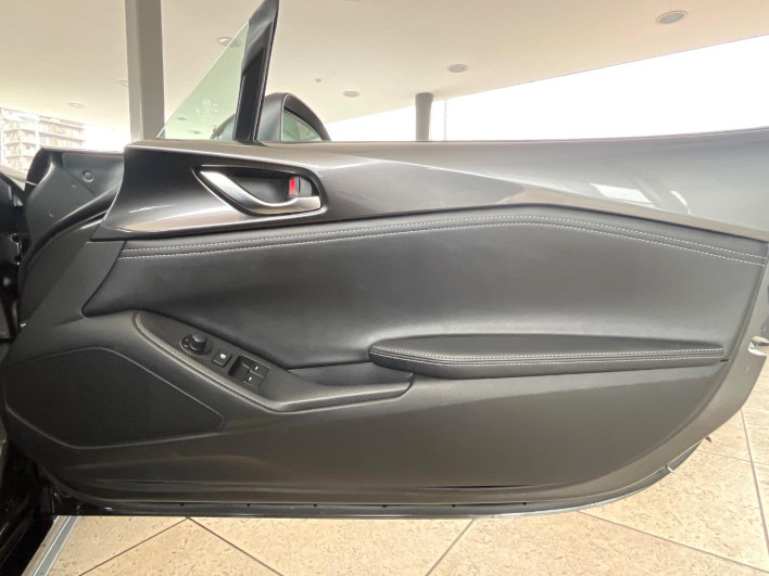 2025 Mazda Roadster 5BA-ND5RE (UW-6a1904ae8cd5e)[26]