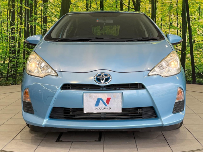 2012 Toyota Aqua DAA-NHP10 (UW-6a1904b0af083)[21]