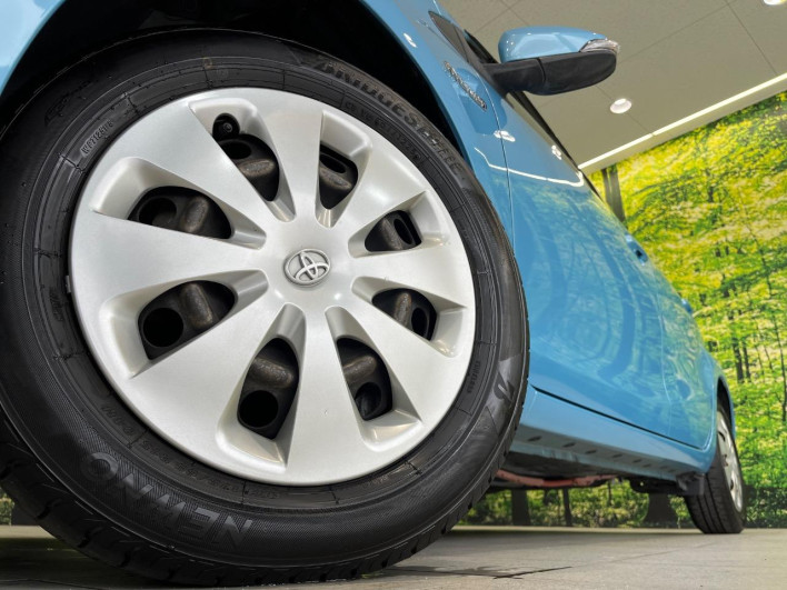 2012 Toyota Aqua DAA-NHP10 (UW-6a1904b0af083)[10]