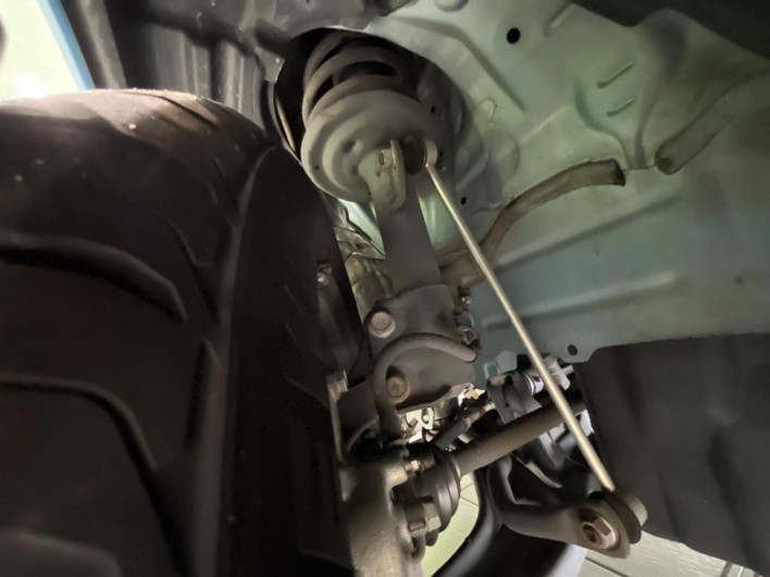 2012 Toyota Aqua DAA-NHP10 (UW-6a1904b0af083)[8]