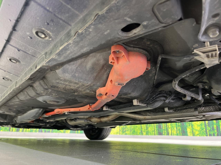 2019 Toyota Aqua DAA-NHP10 (UW-6a1904b2cd7cc)[22]