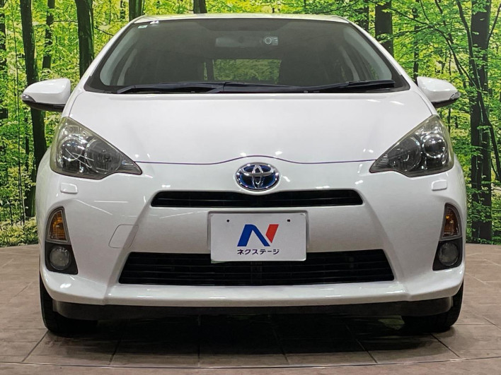 2012 Toyota Aqua DAA-NHP10 (UW-6a1904b39665a)[13]