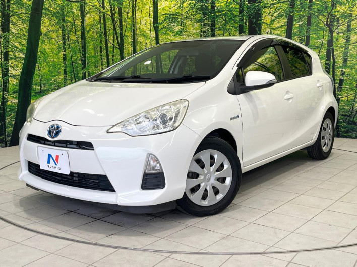 2013 Toyota Aqua DAA-NHP10 (UW-6a1904b3c1c38)[0]
