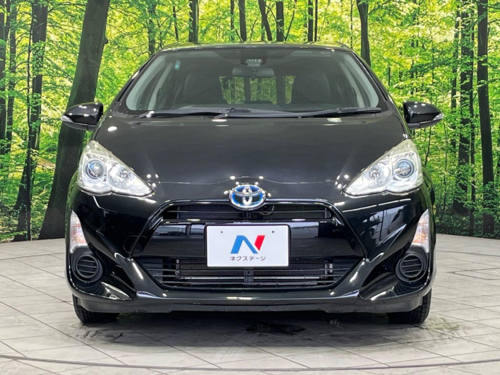 2017 Toyota Aqua DAA-NHP10 (UW-6a1904b85d670)[15]