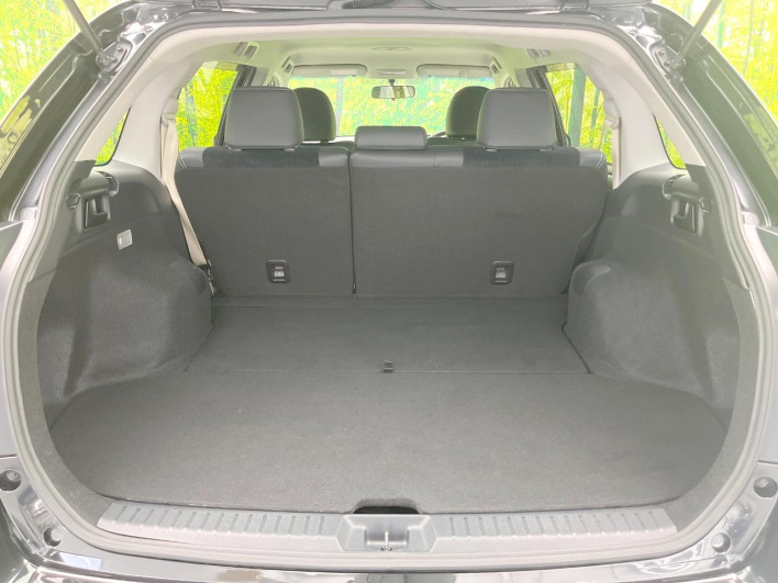 2013 Toyota Corolla Fielder DAA-NKE165G (UW-6a1904bd23569)[24]