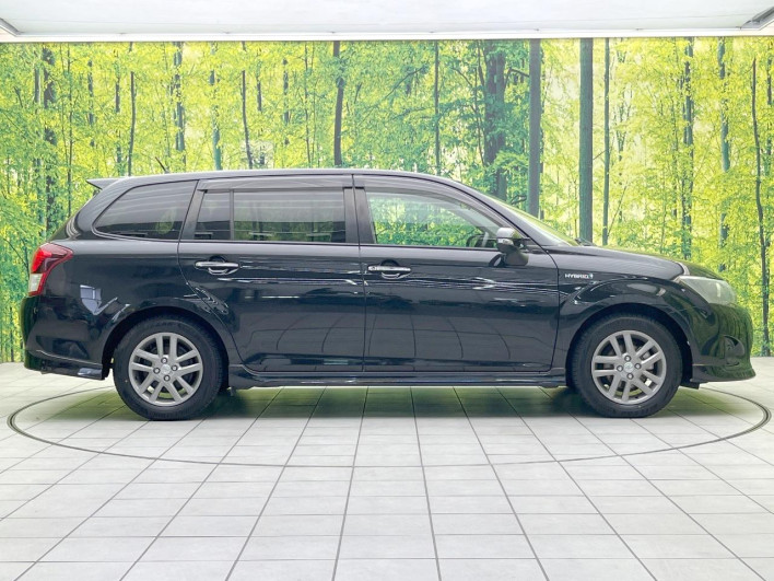 2013 Toyota Corolla Fielder DAA-NKE165G (UW-6a1904bd23569)[7]