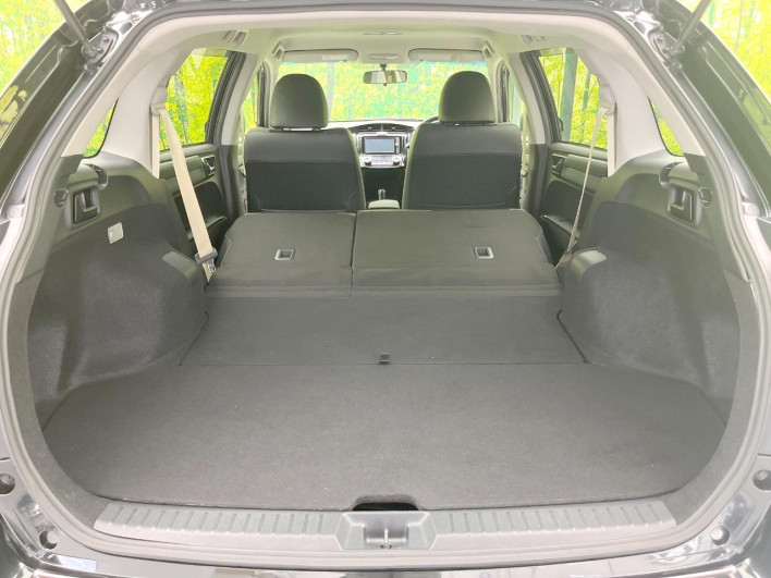 2013 Toyota Corolla Fielder DAA-NKE165G (UW-6a1904bd23569)[25]