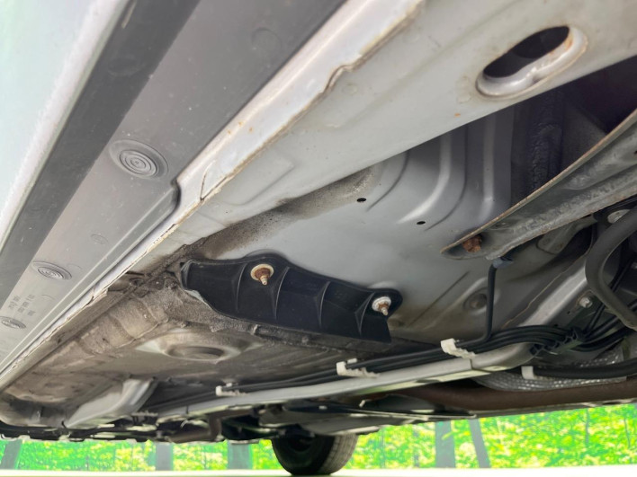 2016 Toyota Vitz DBA-NSP130 (UW-6a1904bedd6a2)[22]