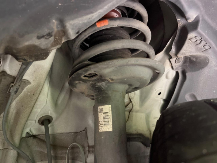 2015 Toyota Sienta DBA-NSP170G (UW-6a1904bf2934a)[18]