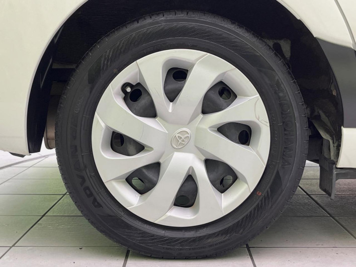 2015 Toyota Sienta DBA-NSP170G (UW-6a1904bf2934a)[20]