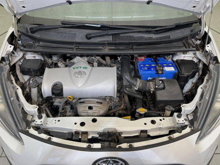 2015 Toyota Sienta DBA-NSP170G (UW-6a1904bf2934a)[6]