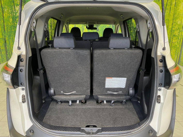 2015 Toyota Sienta DBA-NSP170G (UW-6a1904bf2934a)[29]