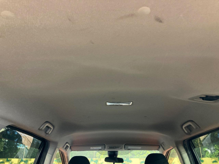 2015 Toyota Sienta DBA-NSP170G (UW-6a1904bf7e658)[25]