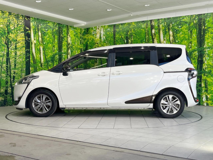 2016 Toyota Sienta DBA-NSP170G (UW-6a1904bf9db78)[5]