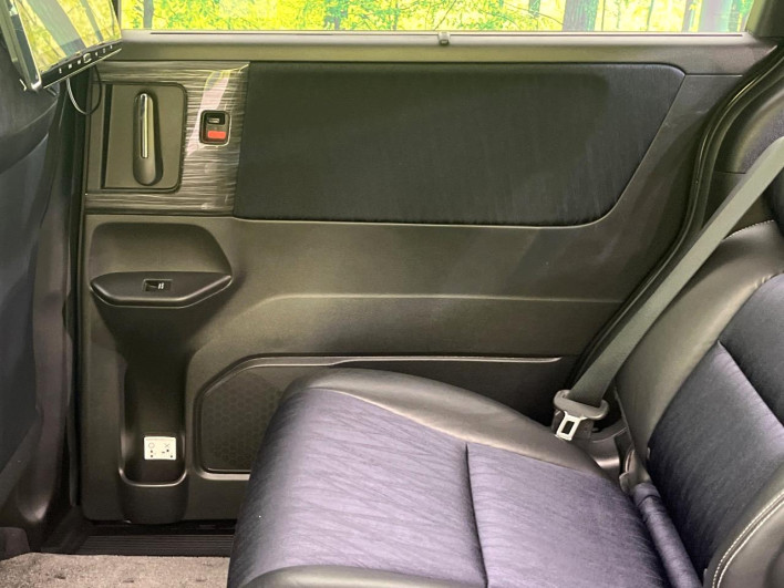 2015 Honda Odyssey DBA-RC1 (UW-6a1904cbd9d23)[27]
