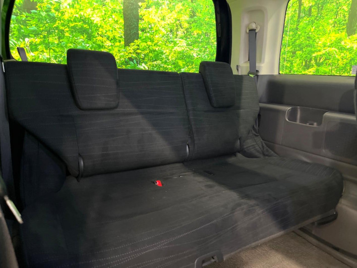2011 Honda Step Wagon DBA-RK1 (UW-6a1904cdd9648)[12]