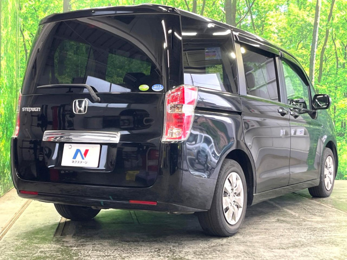 2011 Honda Step Wagon DBA-RK1 (UW-6a1904cdd9648)[26]
