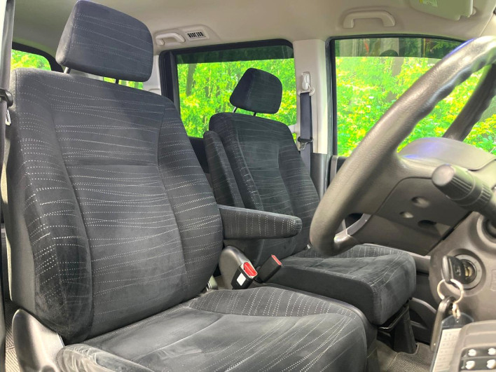 2011 Honda Step Wagon DBA-RK1 (UW-6a1904cdd9648)[9]