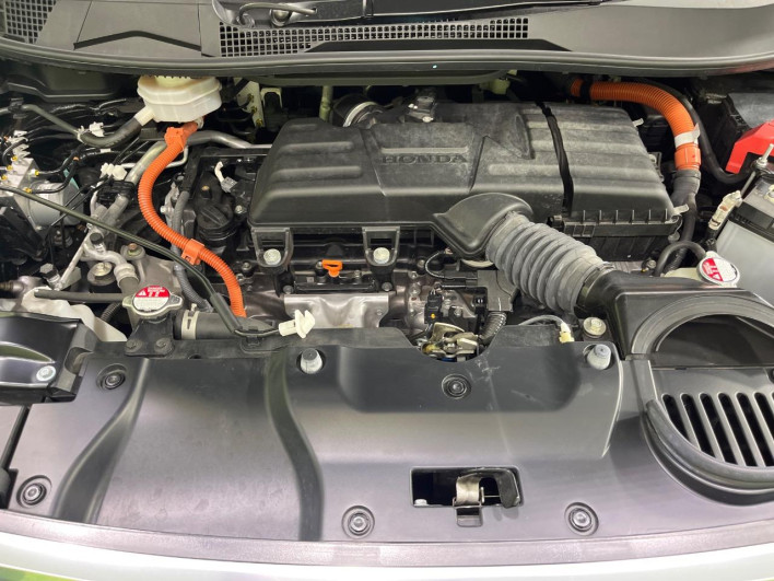2022 Honda Step Wagon 6AA-RP8 (UW-6a1904d075808)[5]