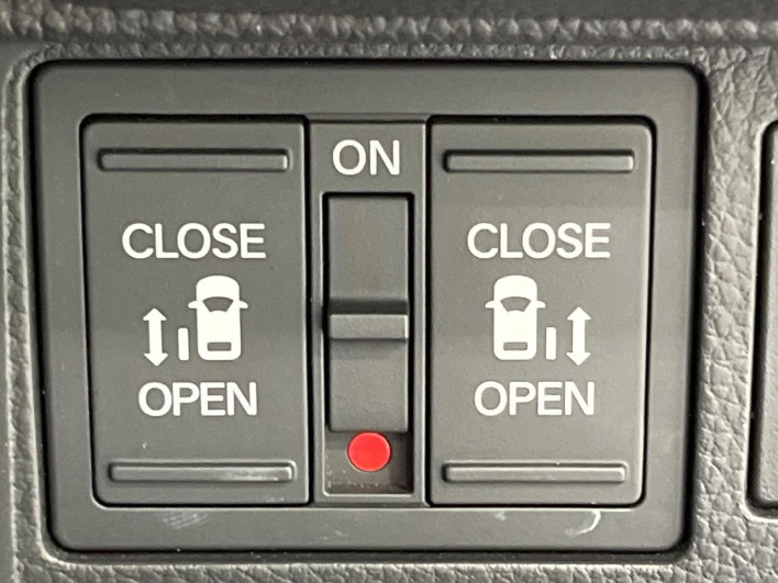 2022 Honda Step Wagon 6AA-RP8 (UW-6a1904d075808)[7]