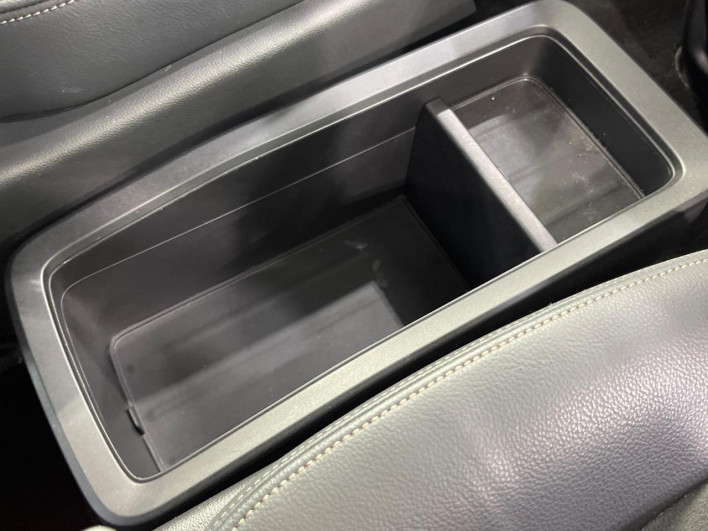 2022 Honda Step Wagon 6AA-RP8 (UW-6a1904d075808)[27]