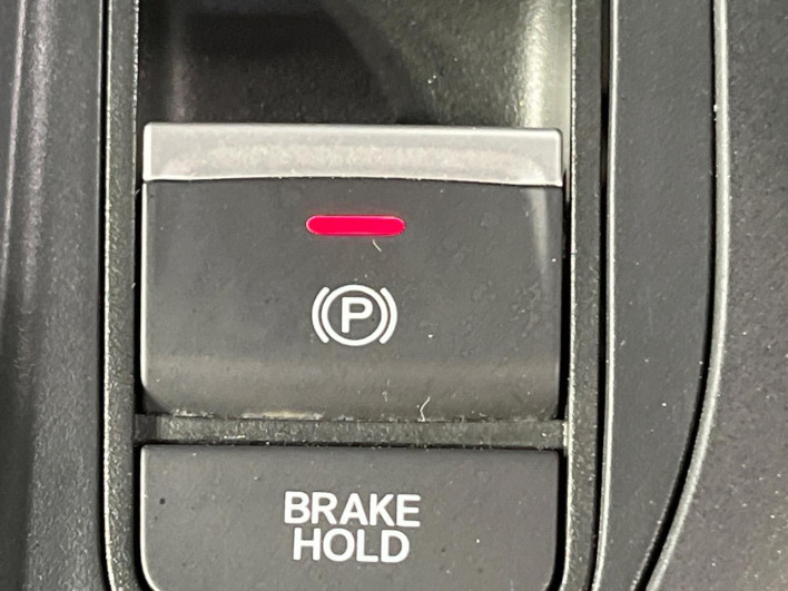 2022 Honda Step Wagon 6AA-RP8 (UW-6a1904d075808)[22]