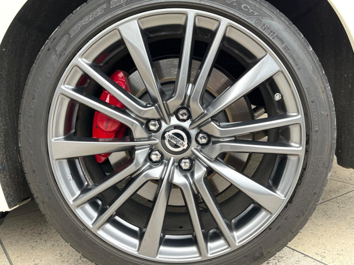 2020 Nissan Skyline 5BA-RV37 (UW-6a1904d454463)[15]