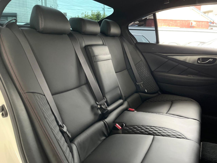 2020 Nissan Skyline 5BA-RV37 (UW-6a1904d454463)[25]