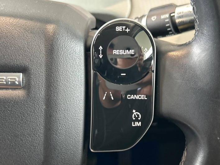 2019 Land Rover Range Rover Evoque 3DA-LZ2NA (UW-6a1904e27ba53)[6]