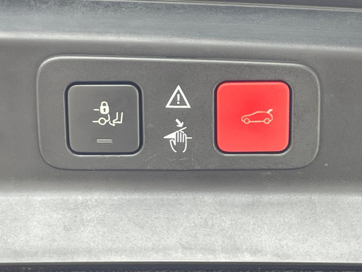 2018 Peugeot 5008 LDA-P87AH01 (UW-6a1904fb537b0)[26]