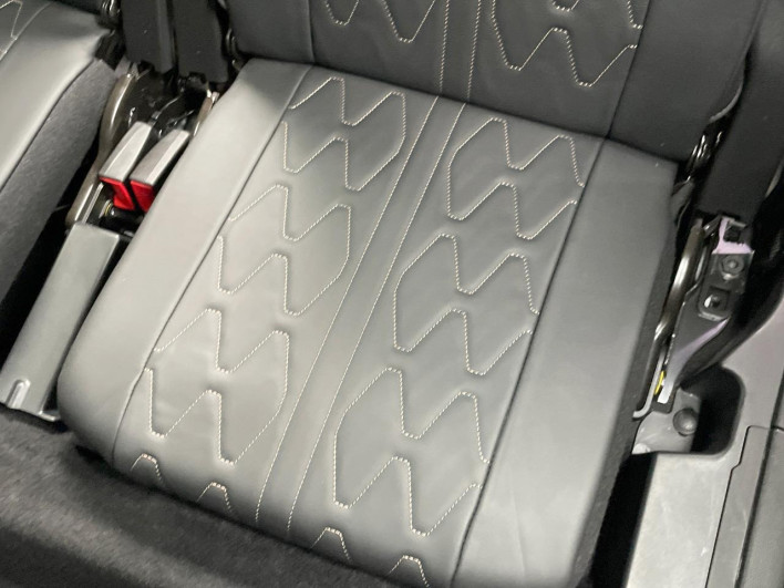 2018 Peugeot 5008 LDA-P87AH01 (UW-6a1904fb537b0)[22]
