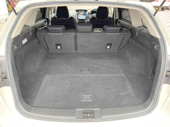 2015 Subaru Levorg DBA-VM4 (UW-6a1904fd061f5)[19]