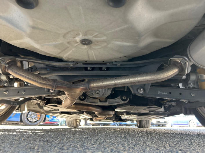 2017 Subaru Levorg DBA-VM4 (UW-6a1904ff3f924)[21]