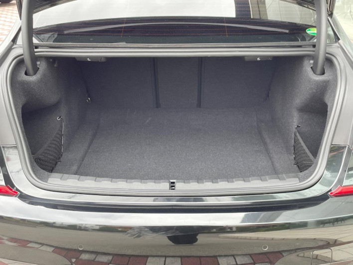 2019 BMW 3 Series 3BA-5F20 (UW-6a19050c0b15e)[11]