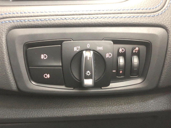 2019 BMW 2 Series LDA-2E20 (UW-6a19050c83dbd)[22]