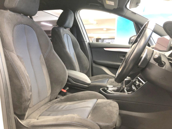 2019 BMW 2 Series LDA-2E20 (UW-6a19050c83dbd)[5]