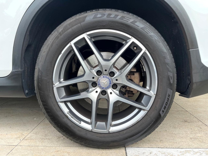2016 Mercedes Benz GLC DBA-253946C (UW-6a19050f3626b)[18]
