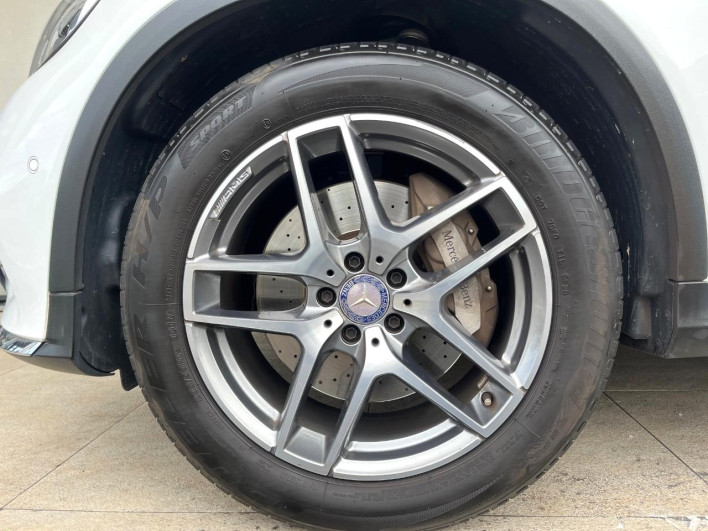 2016 Mercedes Benz GLC DBA-253946C (UW-6a19050f3626b)[19]