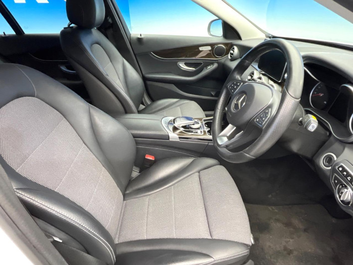 2015 Mercedes Benz C Class RBA-205042C (UW-6a1905105465f)[27]