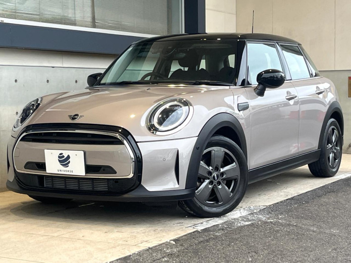 2022 Rover Mini 3DA-XV15MW (UW-6a190512d73fc)[0]