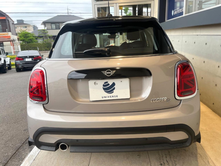 2022 Rover Mini 3DA-XV15MW (UW-6a190512d73fc)[11]