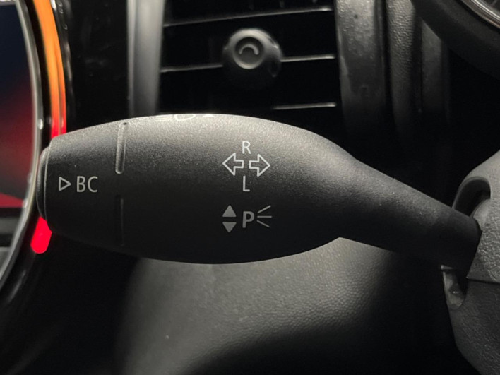 2020 Rover Mini 3BA-XU15MW (UW-6a19051556888)[17]