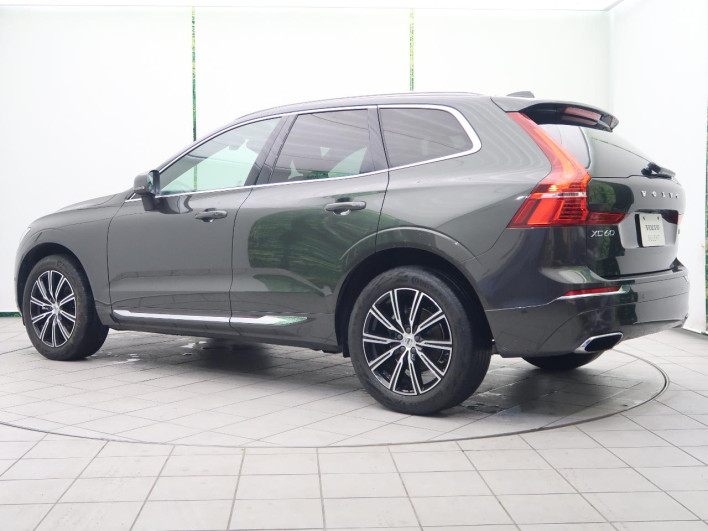 2021 Volvo XC60 5AA-UB420TXCM (UW-6a19051b25214)[9]